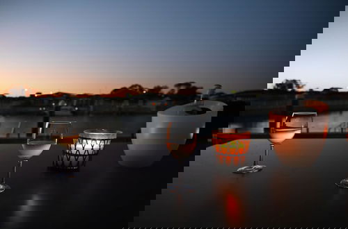 Foto 1 - A Waterside Paradise