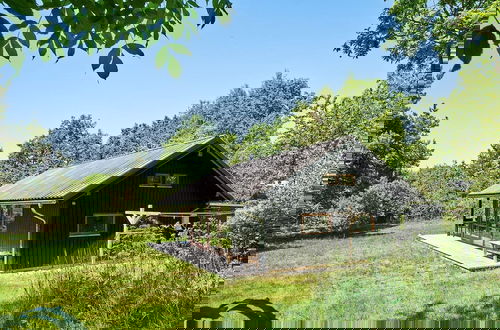 Foto 18 - 4 Person Holiday Home in Aakirkeby