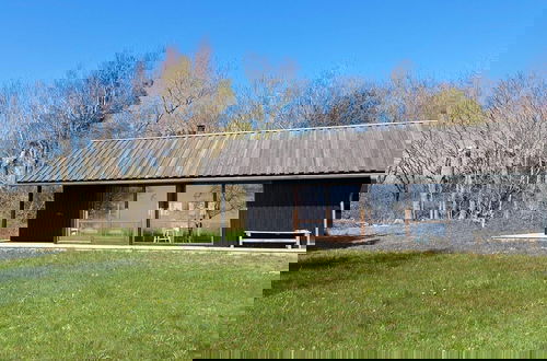 Foto 14 - 4 Person Holiday Home in Aakirkeby
