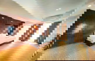 Foto 1 - Modern Studio Room Apartment At Tamansari La Grande