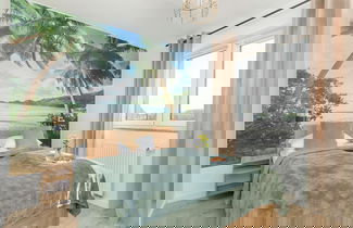 Foto 1 - Cozy Seaside Apartment by Renters