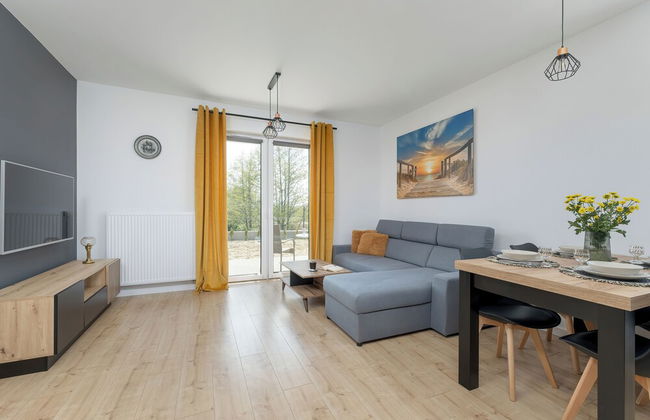 Cozy Seaside Apartment by Renters - Foto 18