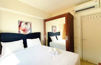 Photo 3 - Best Modern And Nice 2Br At Meikarta Apartment