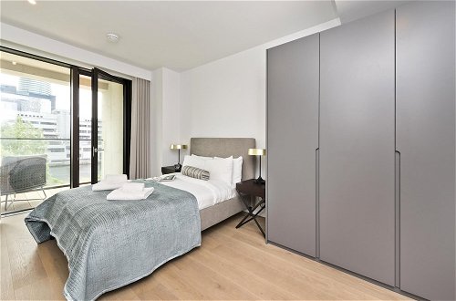 Foto 5 - Deluxe one Bedroom Apartment in Canary Wharf