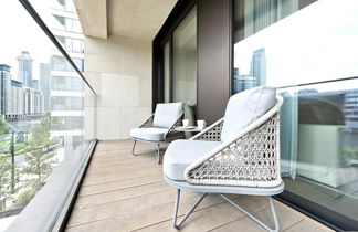 Photo 3 - Deluxe one Bedroom Apartment in Canary Wharf