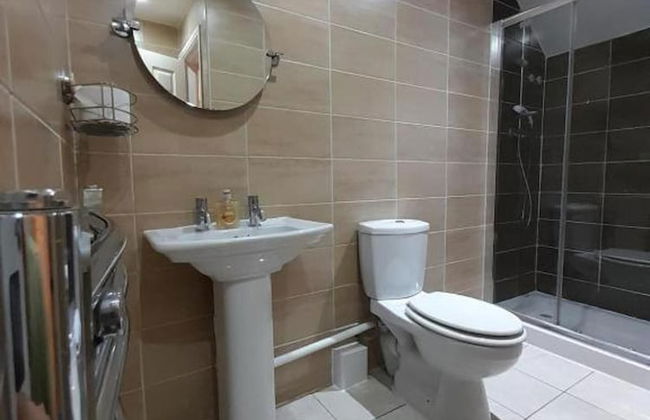 Charming 2-bed Apartment in Birmingham - Foto 9
