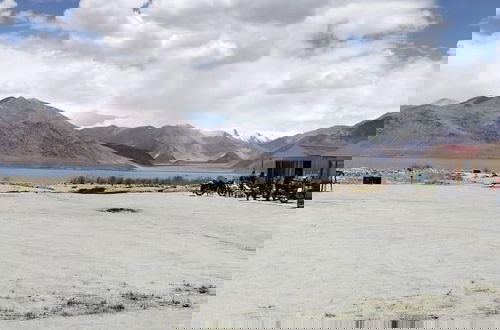Foto 44 - Pangong Sunrise Cottage & Resort