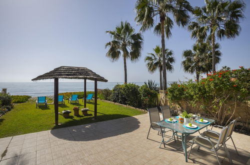 Photo 12 - Beachfront Villa Meneou 5