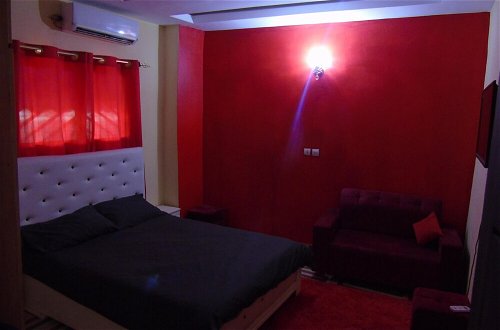 Photo 18 - Welcome To Our Lovely 3-bed Apartment in Abidjan