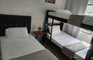 Photo 3 - House Hotel Sweet Home Apt 3 Bedrooms 201