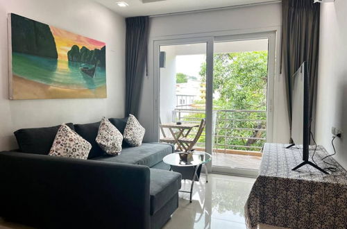 Photo 1 - 6/37 2 Bedroom/2baths 1 km Walking to Patong Beach