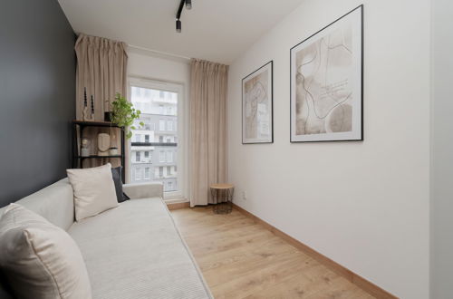 Photo 2 - Apartment Dmowskiego by Renters Prestige