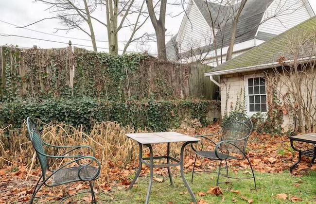 Cozy Cape Cod Bungalow - Foto 16