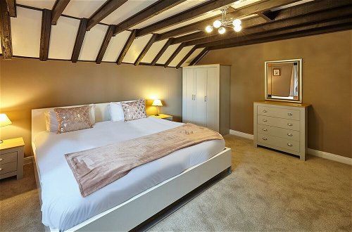 Photo 11 - Host Stay Larpool Mews Holiday Home