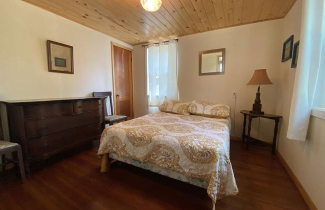 Lincolnwood Cabin 6 - Photo 4
