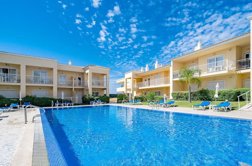 Photo 1 - Family Albufeira Holiday Apartment by Ideal Homes