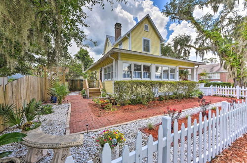 Photo 34 - Charming Historic Home - Walk to Waterfront