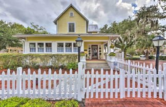 Photo 1 - Charming Historic Home - Walk to Waterfront