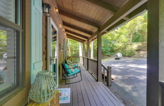 Photo 2 - Townsend Cabin w/ Deck ~ 7 Mi to Nat'l Park