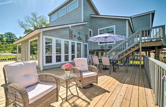 Photo 1 - Bright & Breezy Home With Dock on Lake Conroe