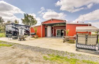 Photo 3 - Rustic California Vacation Rental w/ Rooftop Patio