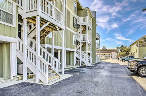 Photo 13 - Cozy Carolina Beach Condo w/ Ocean Views