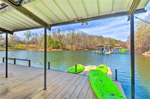 Foto 2 - Townville Lake House w/ Private Dock, Kayaks