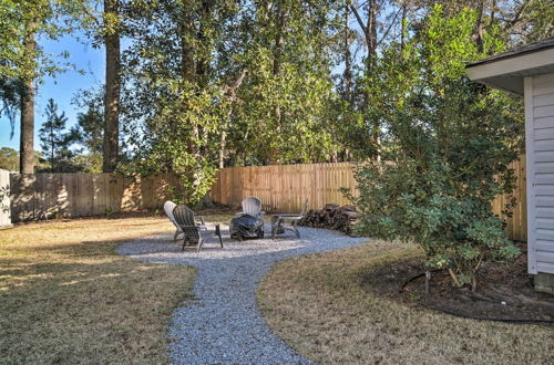 Foto 17 - Charming Port Royal Home w/ Fire Pit + Yard