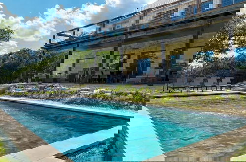 Foto 37 - The Point Serene Hill Country Views With Pool & Hot Tub