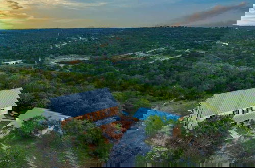 Foto 53 - The Point Serene Hill Country Views With Pool & Hot Tub