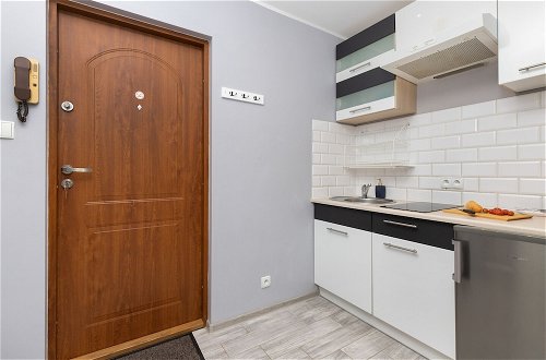 Photo 12 - Dworska Apartment by Renters