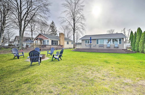 Photo 23 - Houghton Lake Cottage w/ New Private Deck