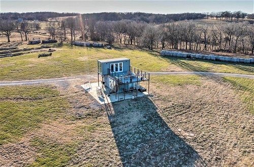 Foto 19 - One-of-a-kind Container Home on Century Farm