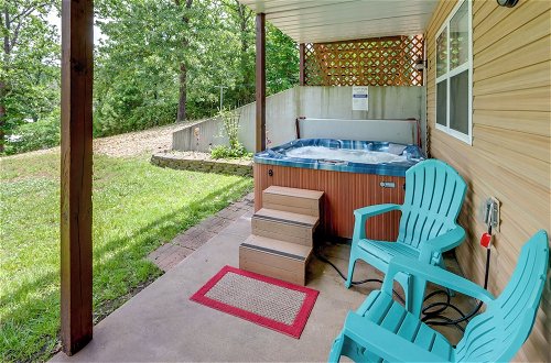 Foto 37 - 'lazy RS Lakehouse' w/ Private Hot Tub & Boat Dock