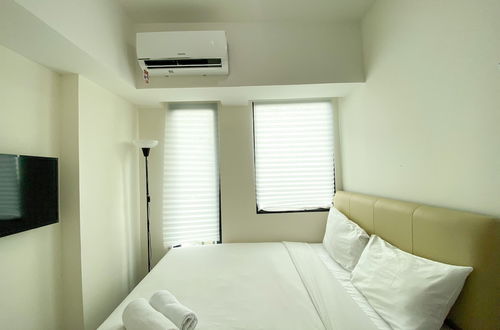 Photo 2 - Modern Studio (No Kitchen) Apartment At Osaka Riverview Pik 2