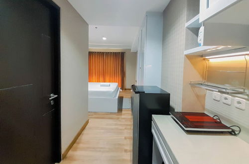 Foto 12 - Great Deal And Homey Studio Room Patraland Amarta Apartment