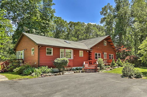 Photo 12 - Dog-friendly Pocono Mtns Cabin w/ Deck Near Hiking