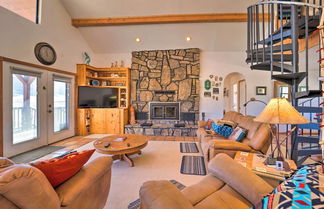 Photo 3 - Hideaway w/ Sweeping Eagle Nest Lake Views