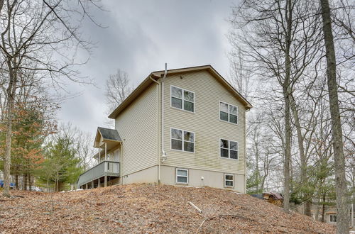 Photo 14 - Pet-friendly Lackawaxen Home w/ Gas Grill