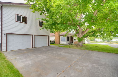 Photo 38 - Lakefront Washington Home w/ Private Pool & Sauna