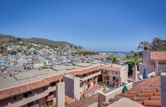 Photo 2 - Family-friendly Avalon Penthouse w/ Ocean View