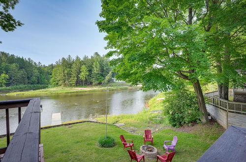 Photo 12 - Peaceful Waterfront Cabin on Tittabawassee River