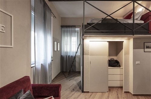 Photo 4 - Roommo Apartments