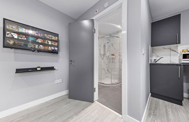 Cozy Ensuite Room In Feltham Hearthrow London Tw13 - Foto 10