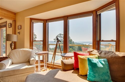 Foto 35 - Mountain Home Retreat w/ Balcony & Lake Views