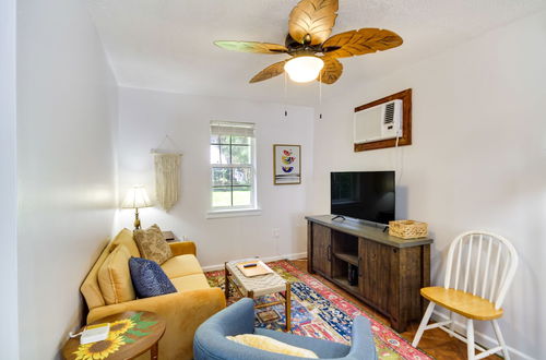 Foto 1 - Charming Dtwn Retreat: 1 Mi to Ocean Springs Beach