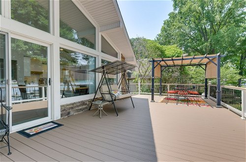 Photo 2 - 'commodore Bay Waterfront Home on Lake Norman