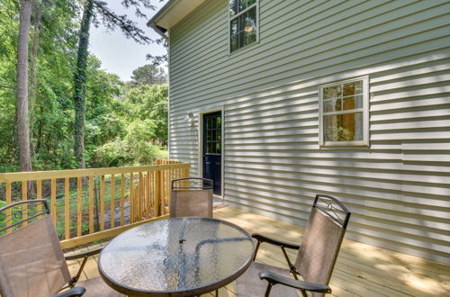 Photo 10 - Seneca Vacation Rental < 1 to Lake Keowee Access