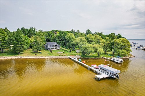 Photo 7 - Houghton Lake Home w/ Private Dock + Kayaks