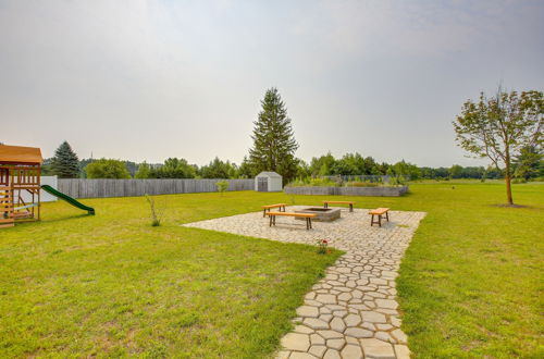 Photo 2 - Charming Cadillac Retreat w/ Private Hot Tub